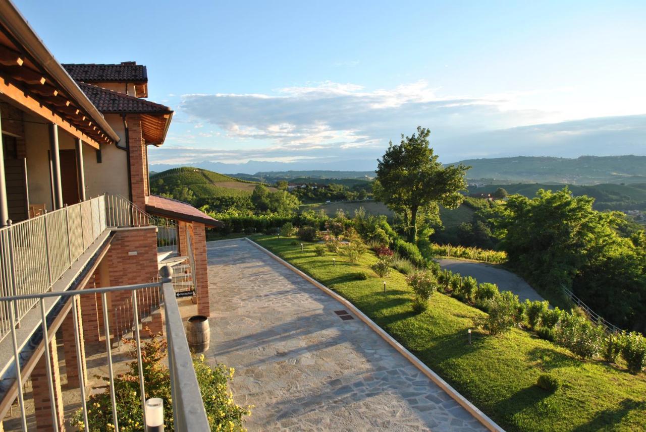 Villa Casa Castella - Adults Only - Langhe Diano dʼAlba Exterior foto