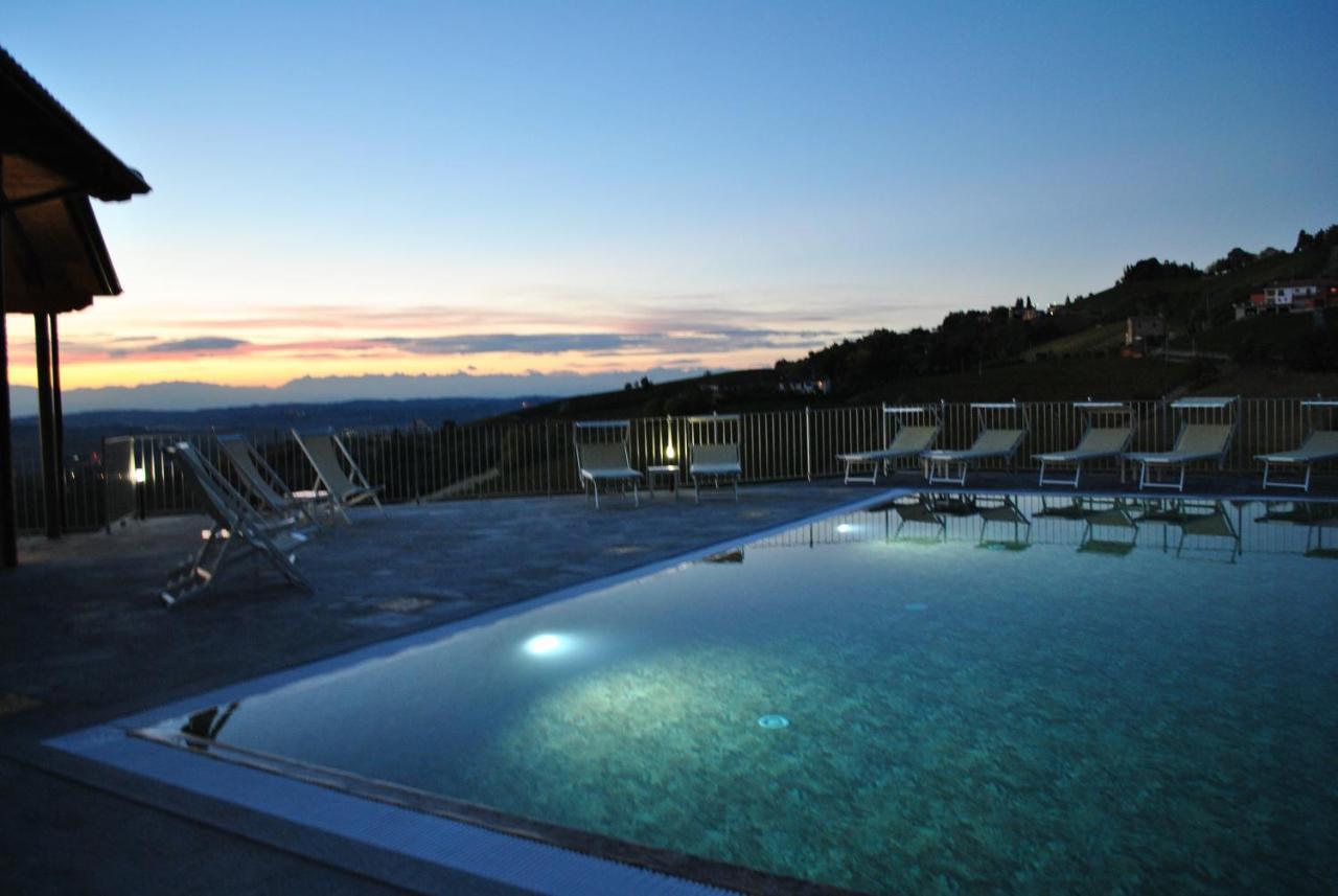 Villa Casa Castella - Adults Only - Langhe Diano dʼAlba Exterior foto