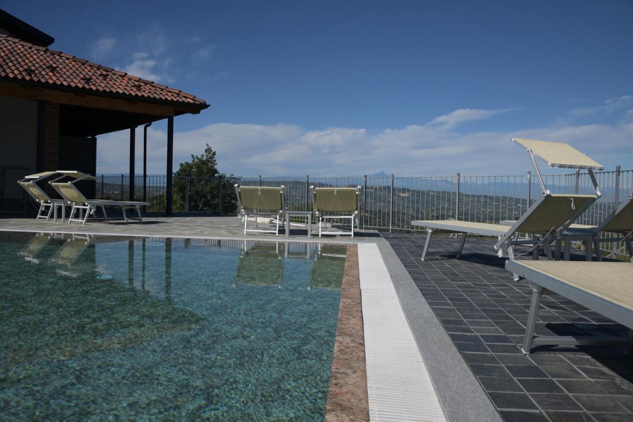 Villa Casa Castella - Adults Only - Langhe Diano dʼAlba Exterior foto
